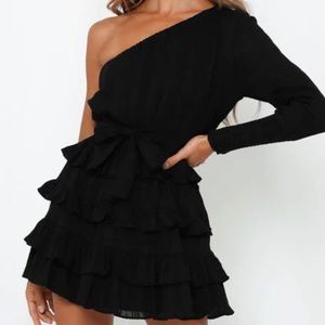 Hello Molly black cocktail dress size medium, NWT